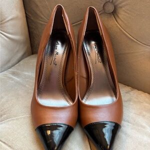 Anne Michelle Classic Brown Leather Heels